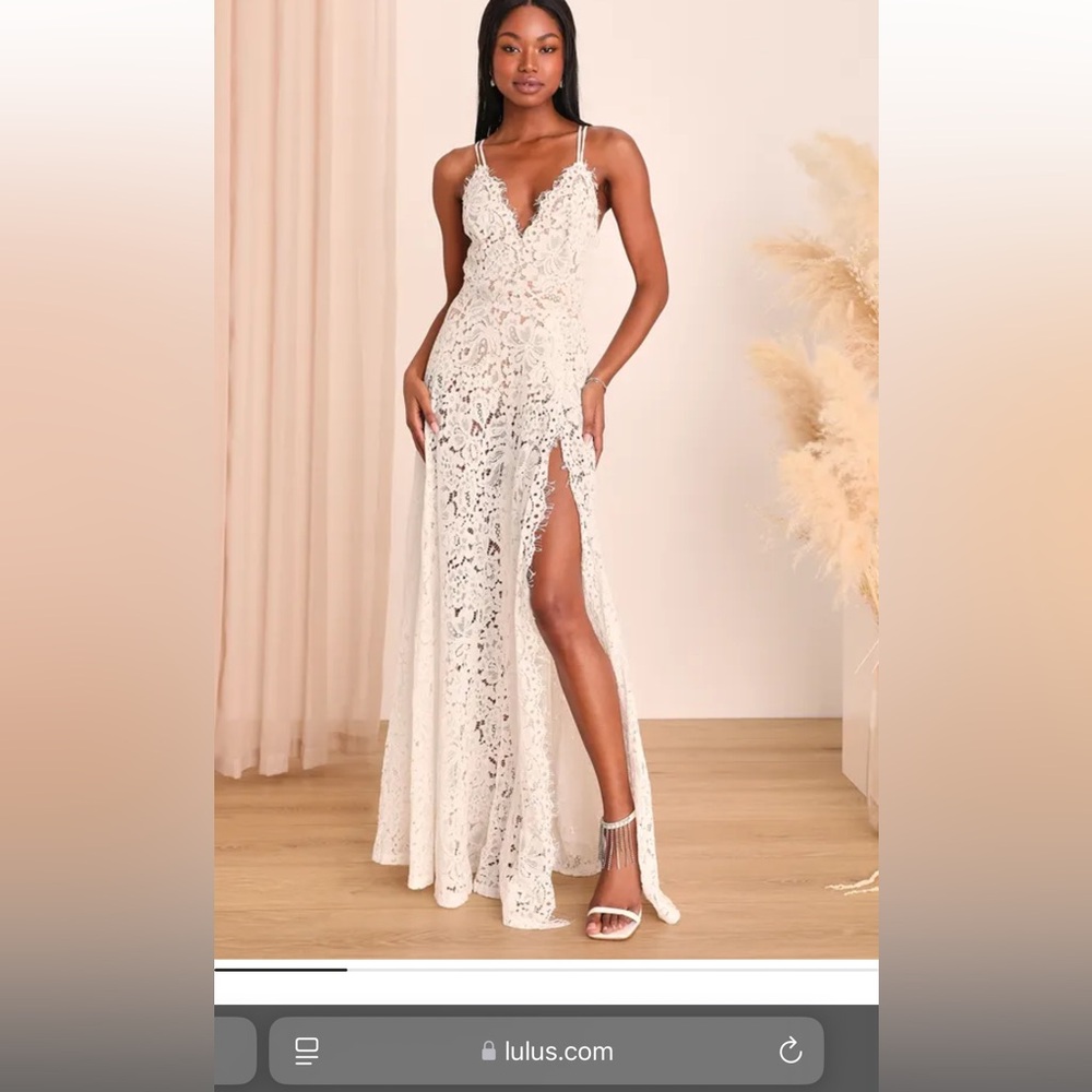 Elegant White Lace Evening Dress